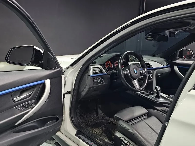BMW 320, снимка 10 - Автомобили и джипове - 54593078
