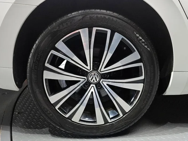 VW Arteon 2.0 Tdi Premium, снимка 5 - Автомобили и джипове - 56223908