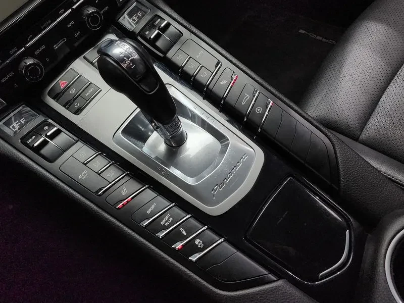 Porsche Panamera 3.6 AWD - САМО 30% АВАНС, снимка 17 - Автомобили и джипове - 56255535