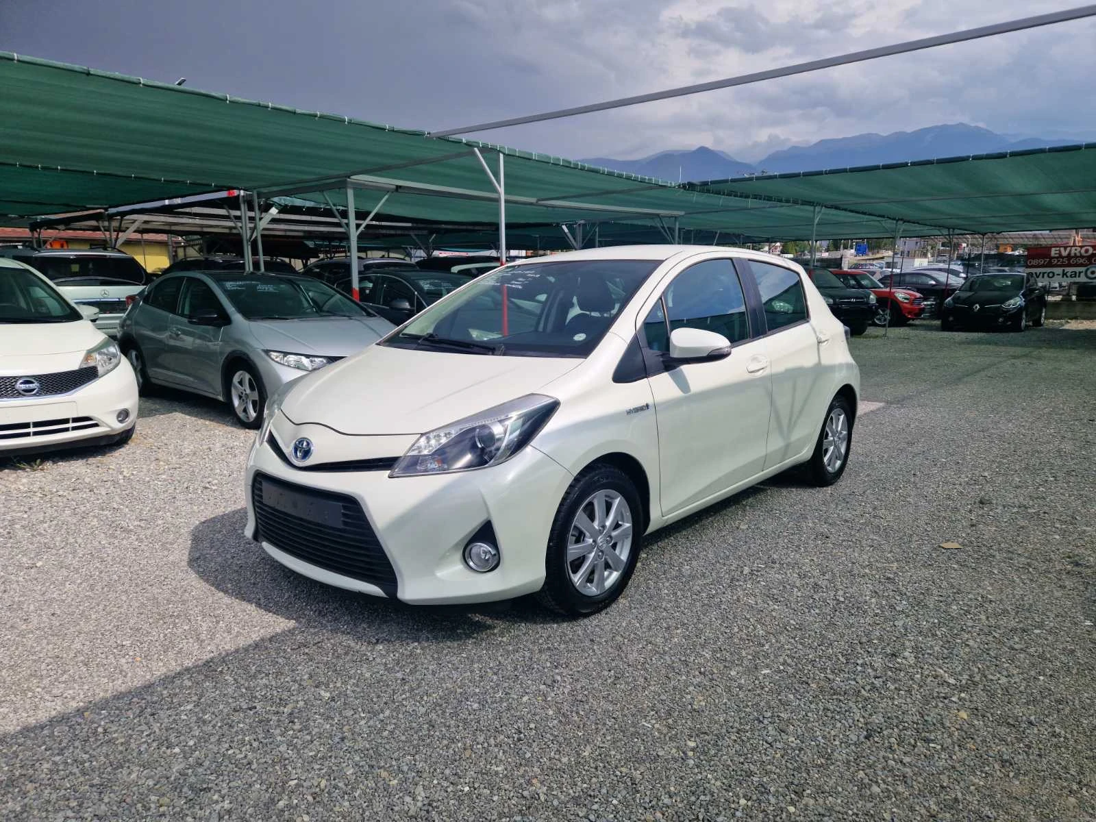 Toyota Yaris 1, 5 VVTI-Hybrid - изображение 2