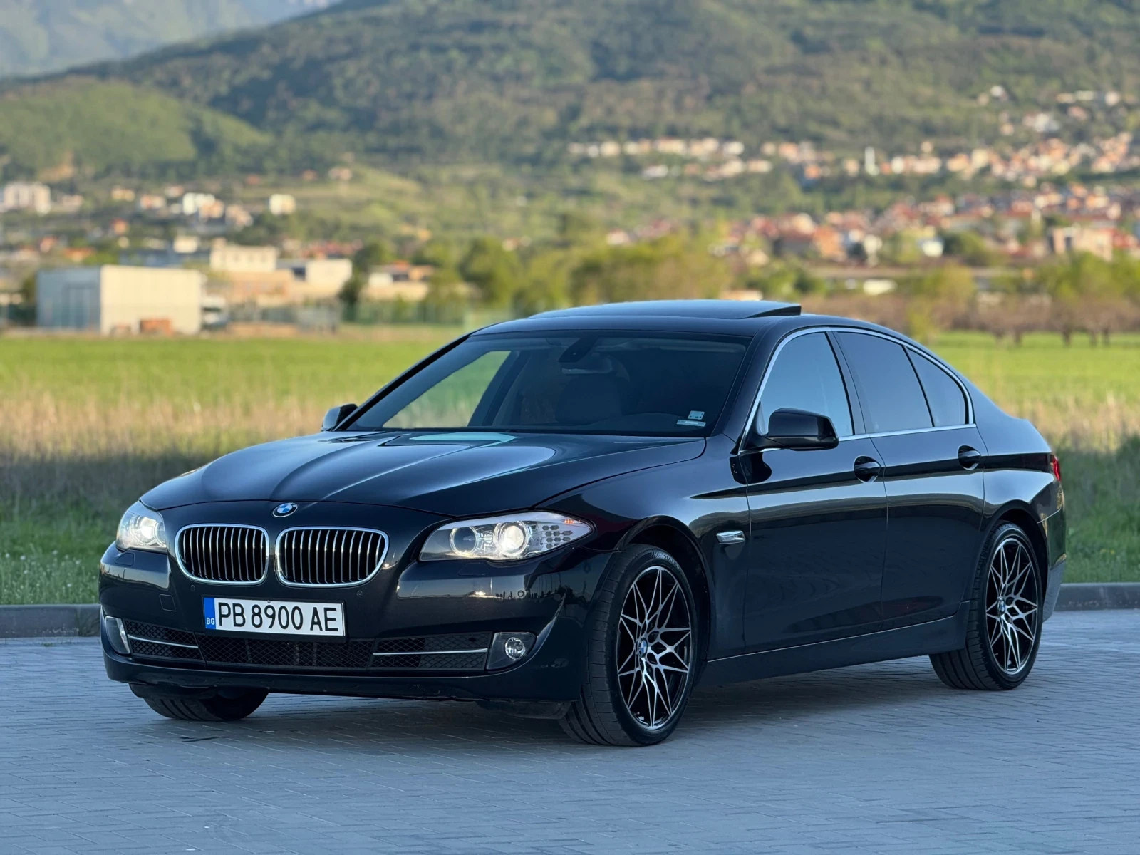 BMW 528  - изображение 2