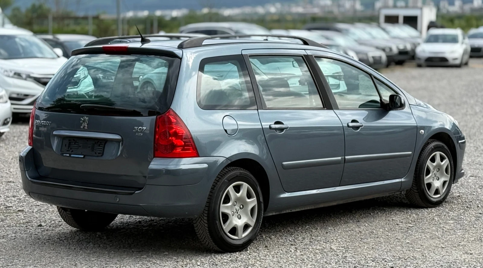 Peugeot 307 1.6HDi 90к.с * Климатроник*  - изображение 6