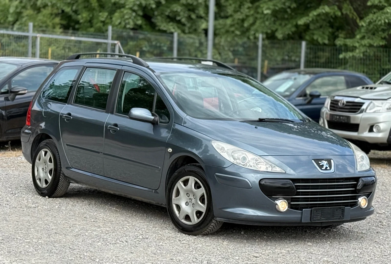 Peugeot 307 1.6HDi 90к.с * Климатроник*  - изображение 3