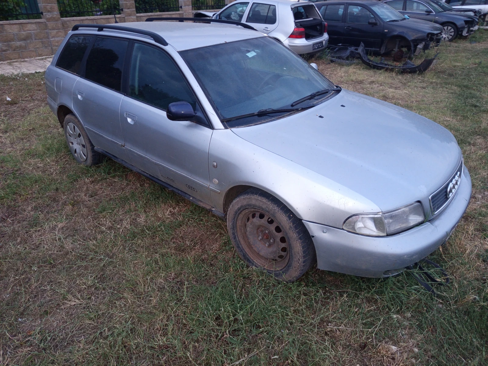 Audi A4 1.9 тди 110к.с - изображение 2