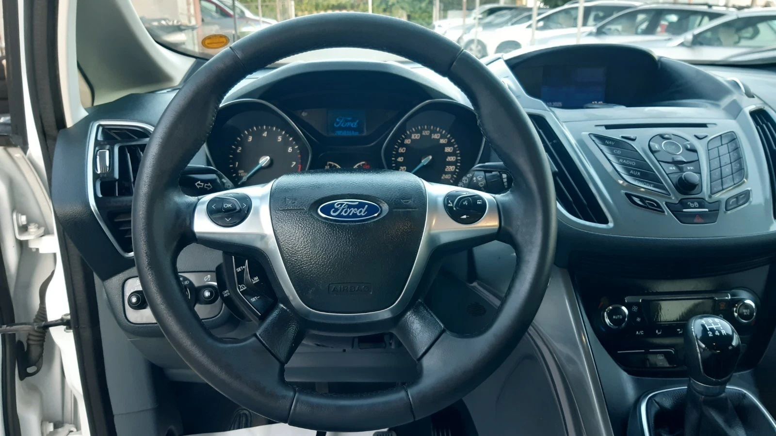 Ford C-max 1, 6 Газ/Бенз-120 к.с. Като Нова | Mobile.bg — изображение 10