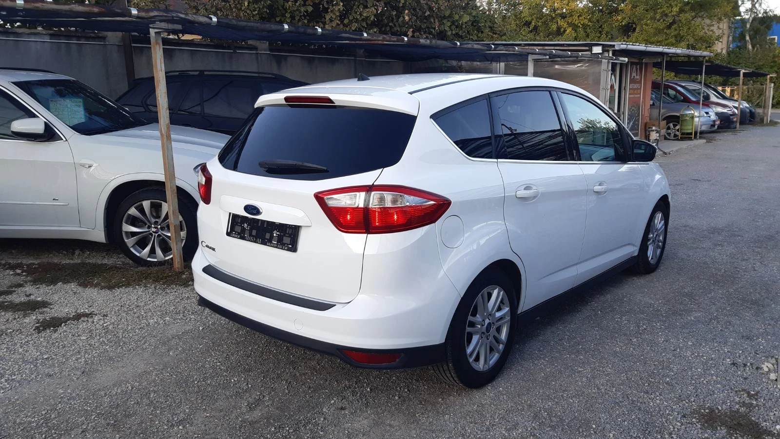 Ford C-max 1, 6 Газ/Бенз-120 к.с. Като Нова | Mobile.bg — изображение 4
