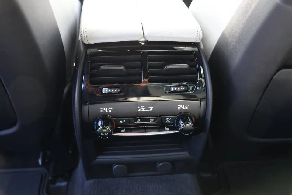 BMW M5 COMPETITION FROZEN BLACK * * CARFAX * *  | Mobile.bg   17