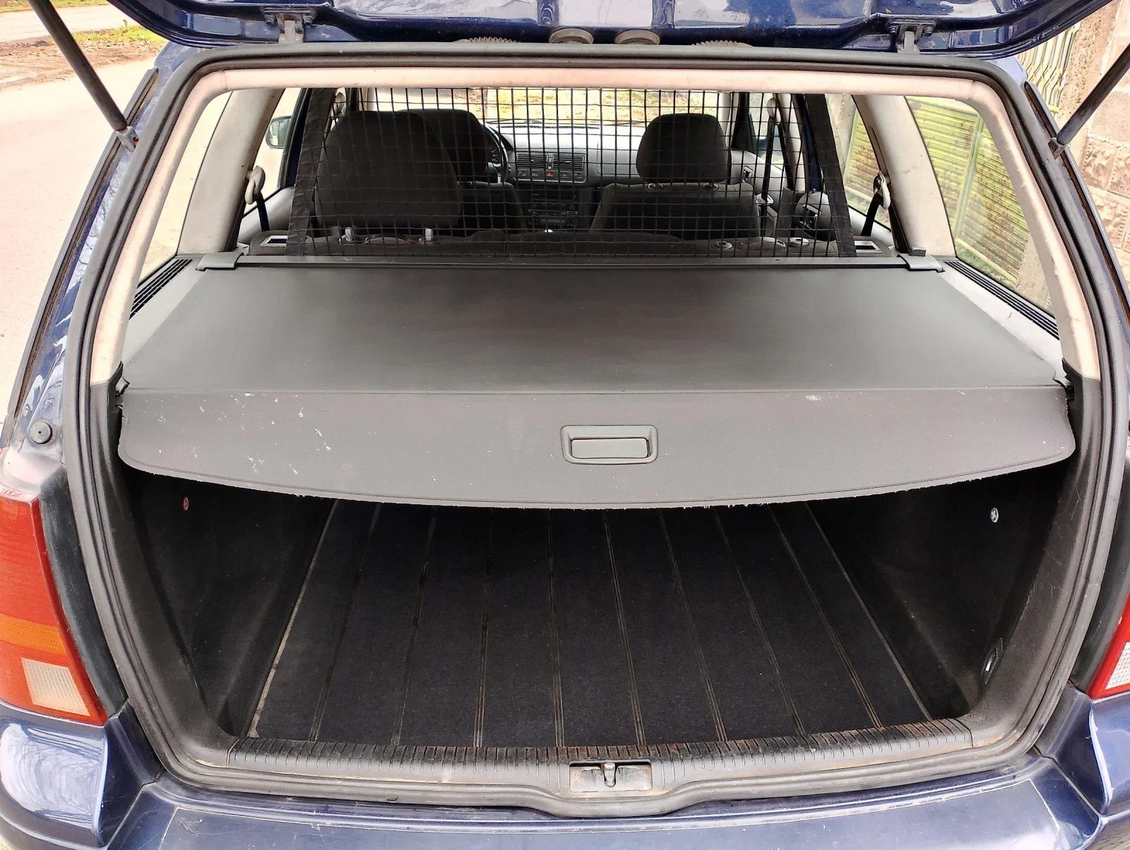 VW Golf 1.9-90-A/C - изображение 10