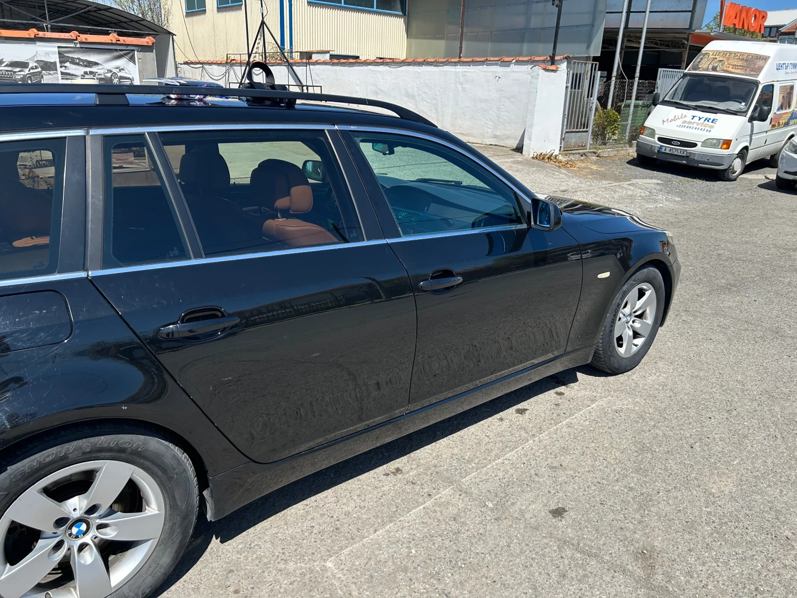 BMW 525, снимка 4 - Автомобили и джипове - 54342265