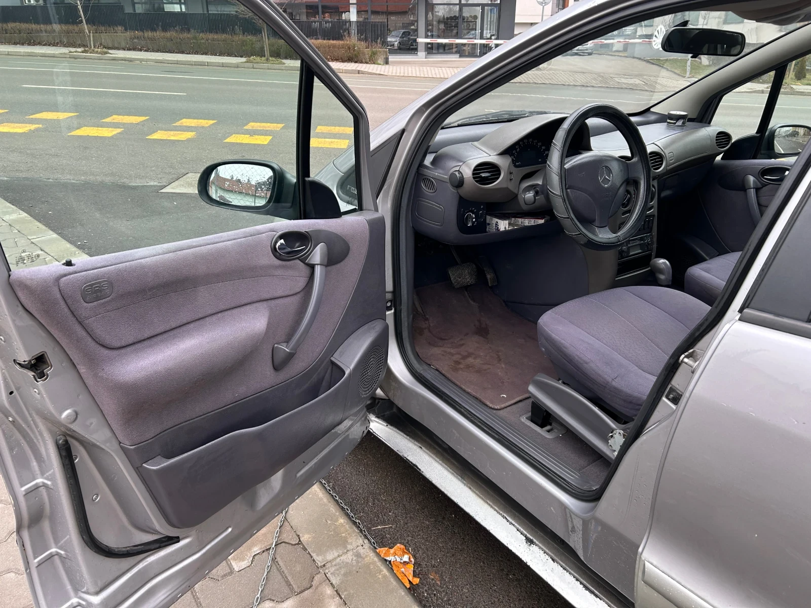 Mercedes-Benz A 170 1.7 CDI АВТОМАТИК - изображение 7