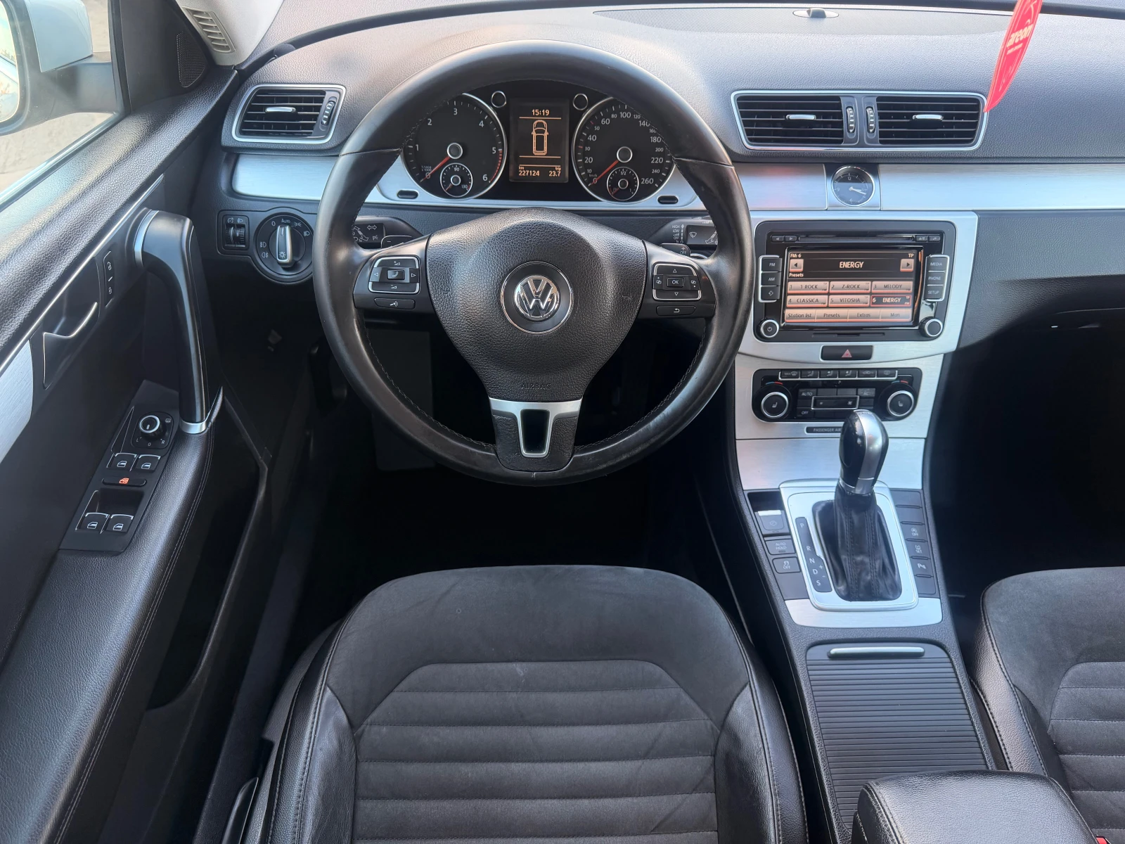 VW Passat 2.0TDI* NAVI* AUT* LIZING | Mobile.bg � ����������� 3
