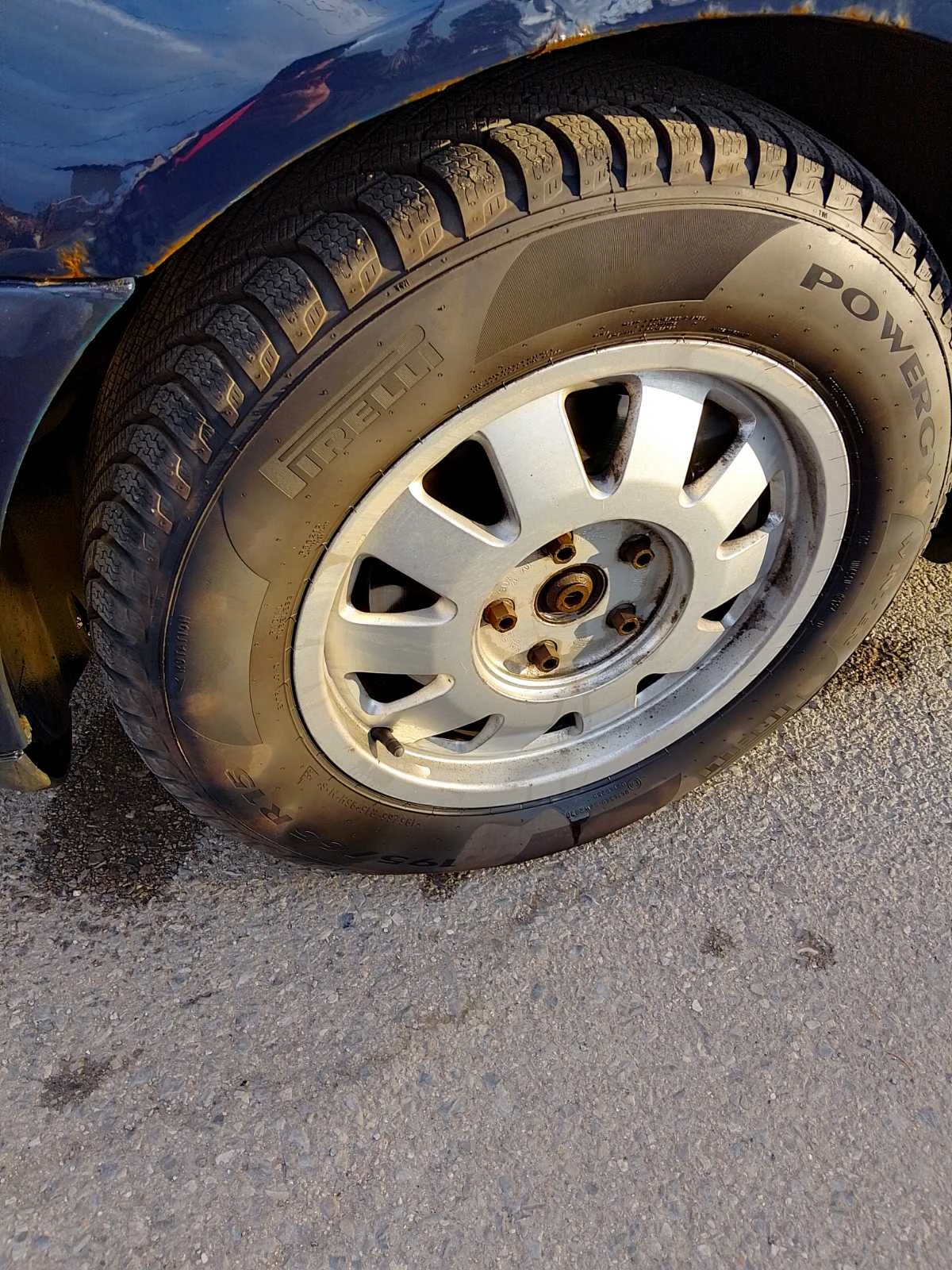 Audi A4 1.9 TDI уникат, снимка 7 - Автомобили и джипове - 53835174