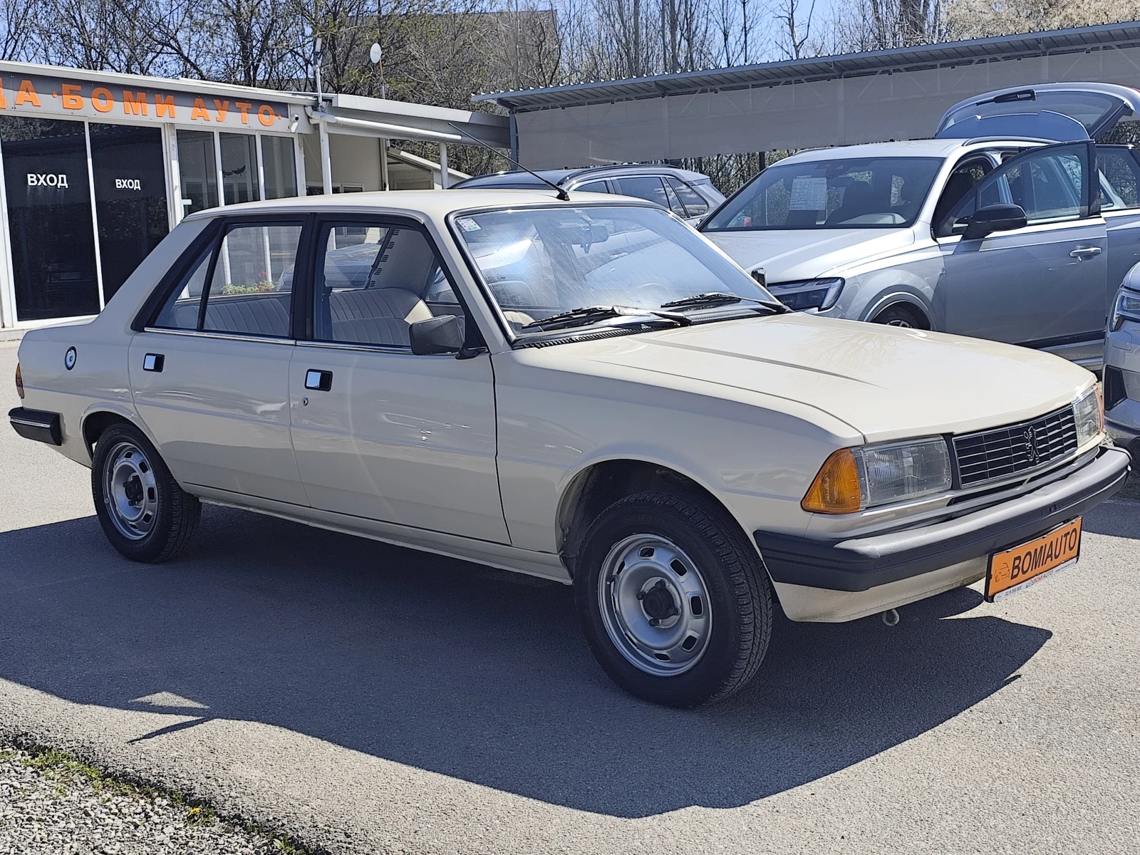 Peugeot 305 1.3i, снимка 3 - Автомобили и джипове - 54122440