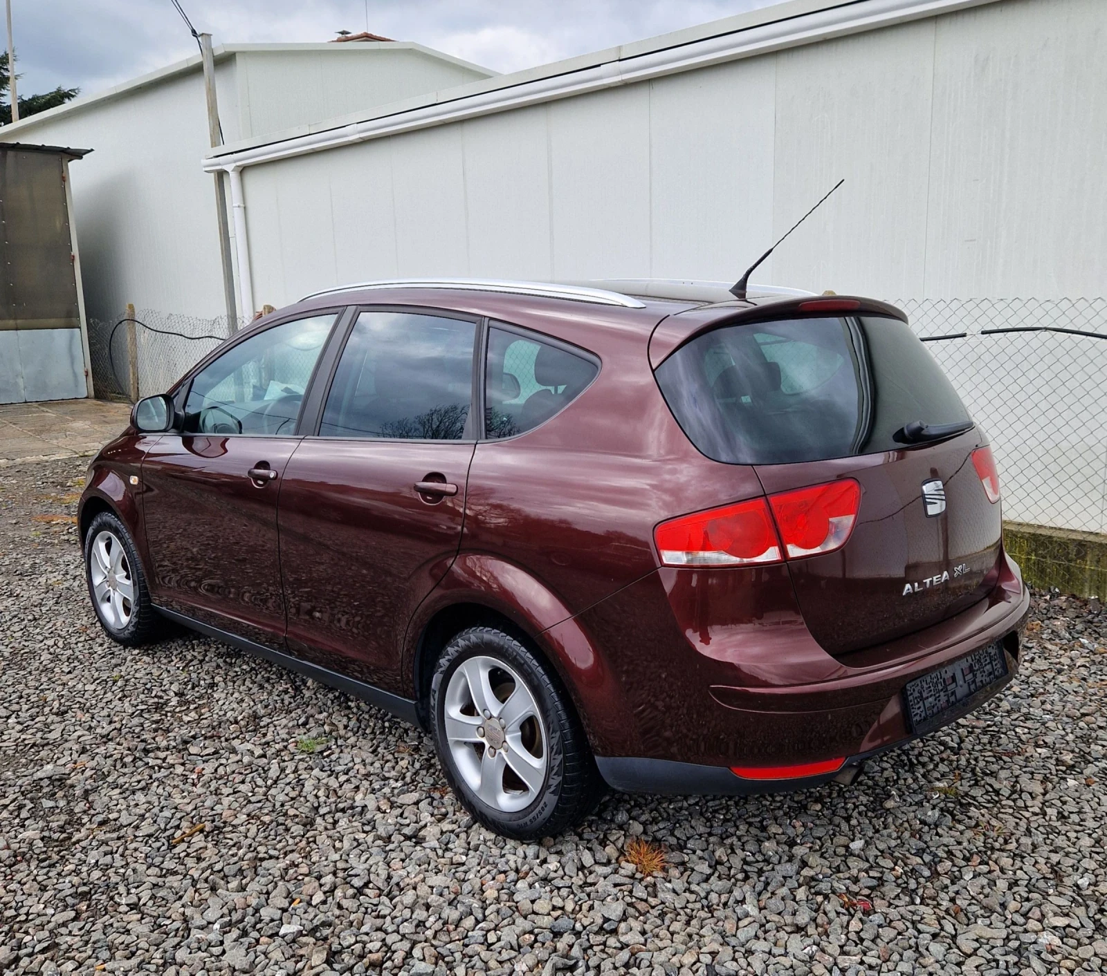 Seat Altea 1.9TDI AUTOMAT , снимка 4 - Автомобили и джипове - 54157866