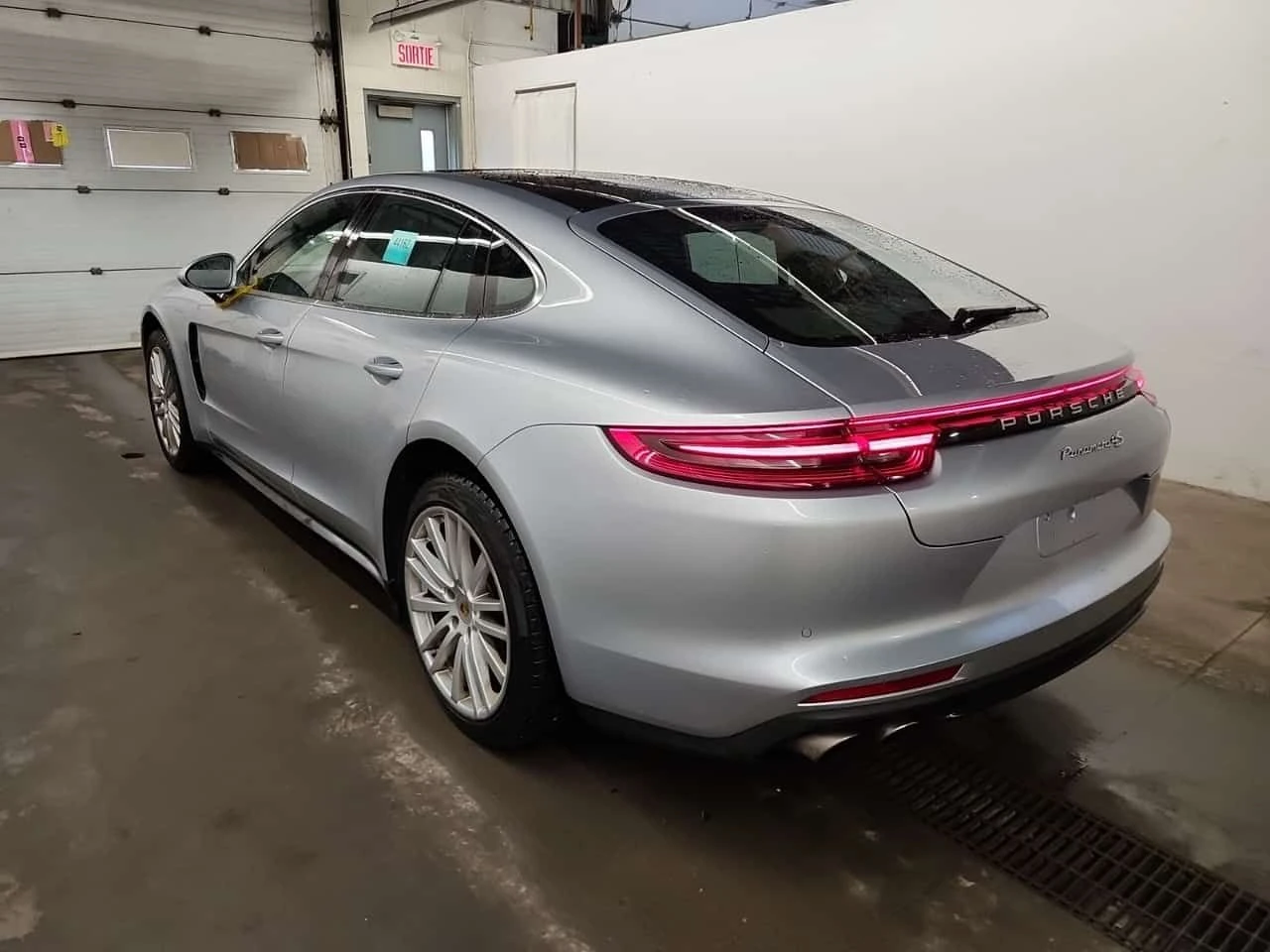 Porsche Panamera * 4S * CARFAX * ЦЕНА ДО БГ, снимка 5 - Автомобили и джипове - 54240093