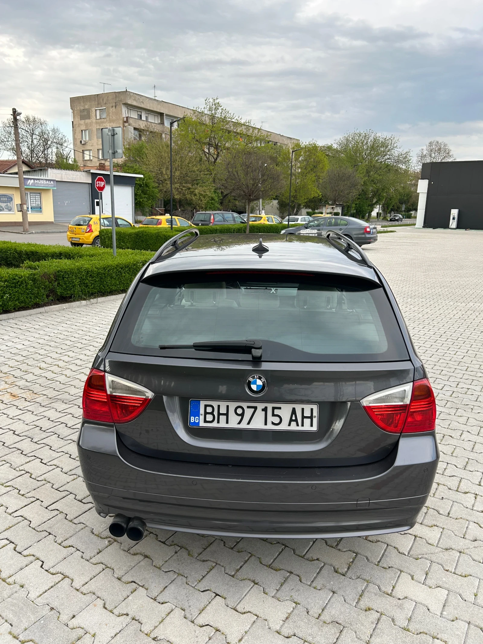 BMW 325 325i, снимка 6 - Автомобили и джипове - 54240575