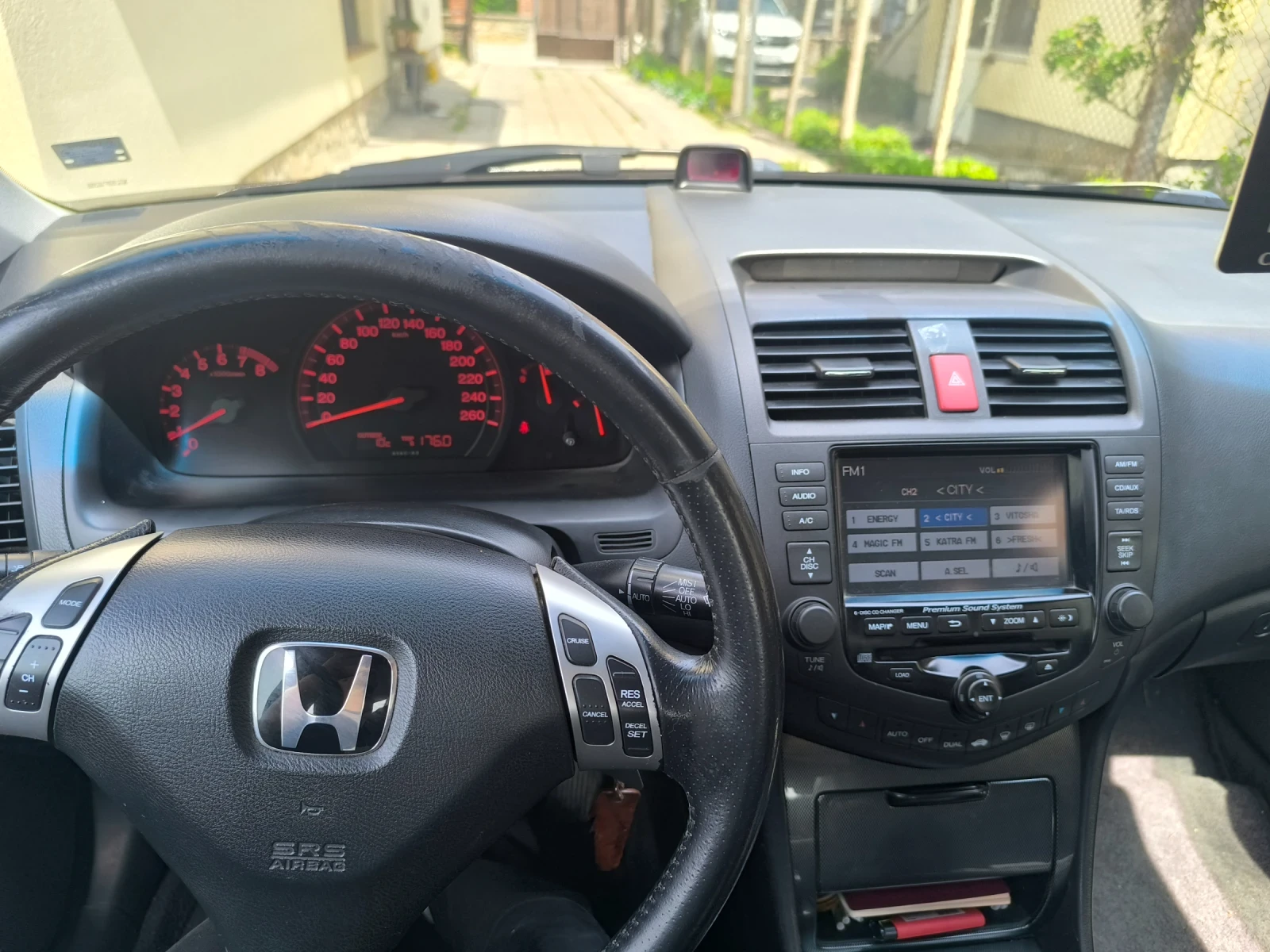 Honda Accord, снимка 12 - Автомобили и джипове - 54555295