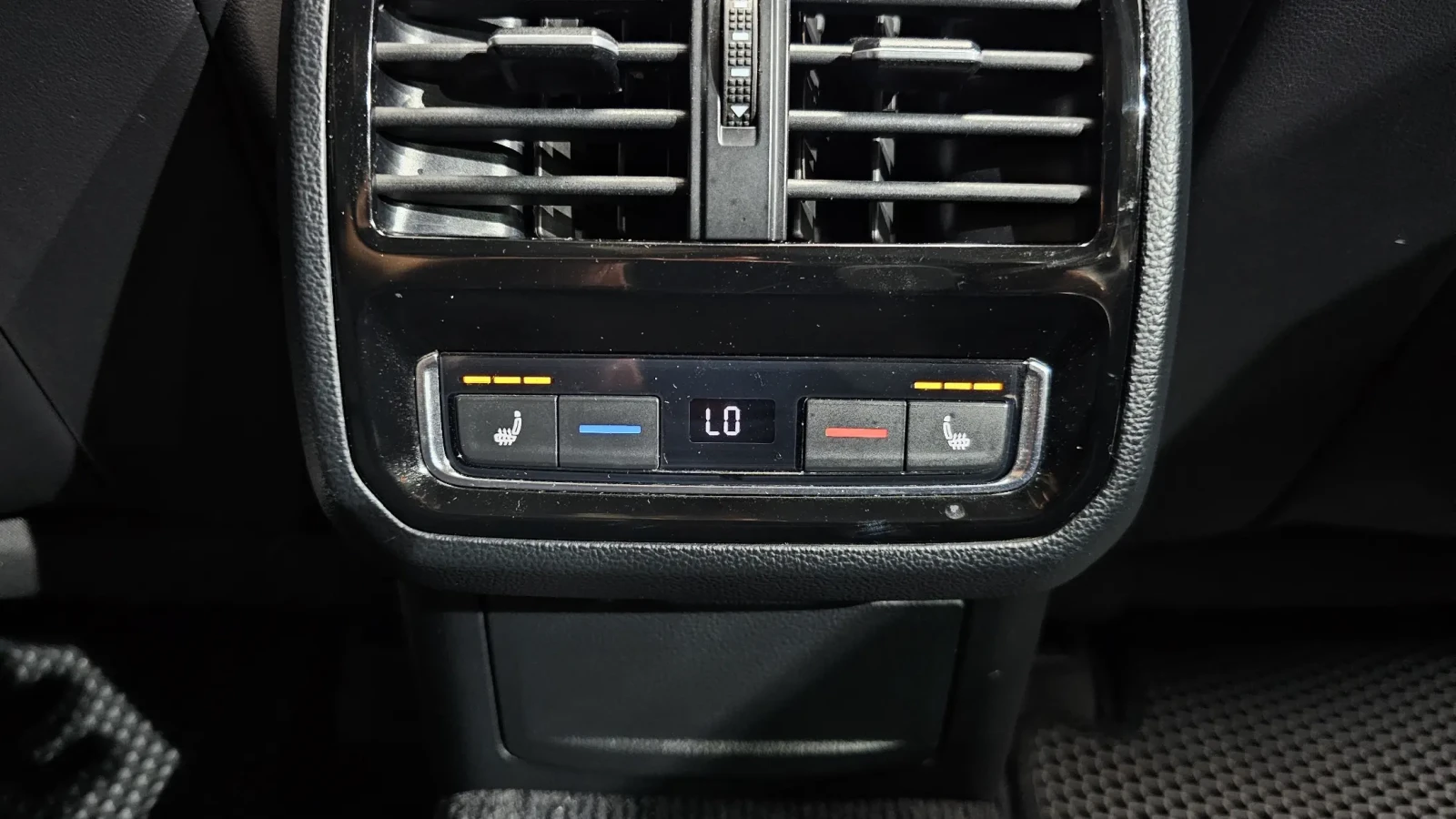 VW Arteon !!УНИКАТ!! #ПЪЛНО ОБОРУДВАНЕ# !ПАНОРАМА, снимка 12 - Автомобили и джипове - 54934505