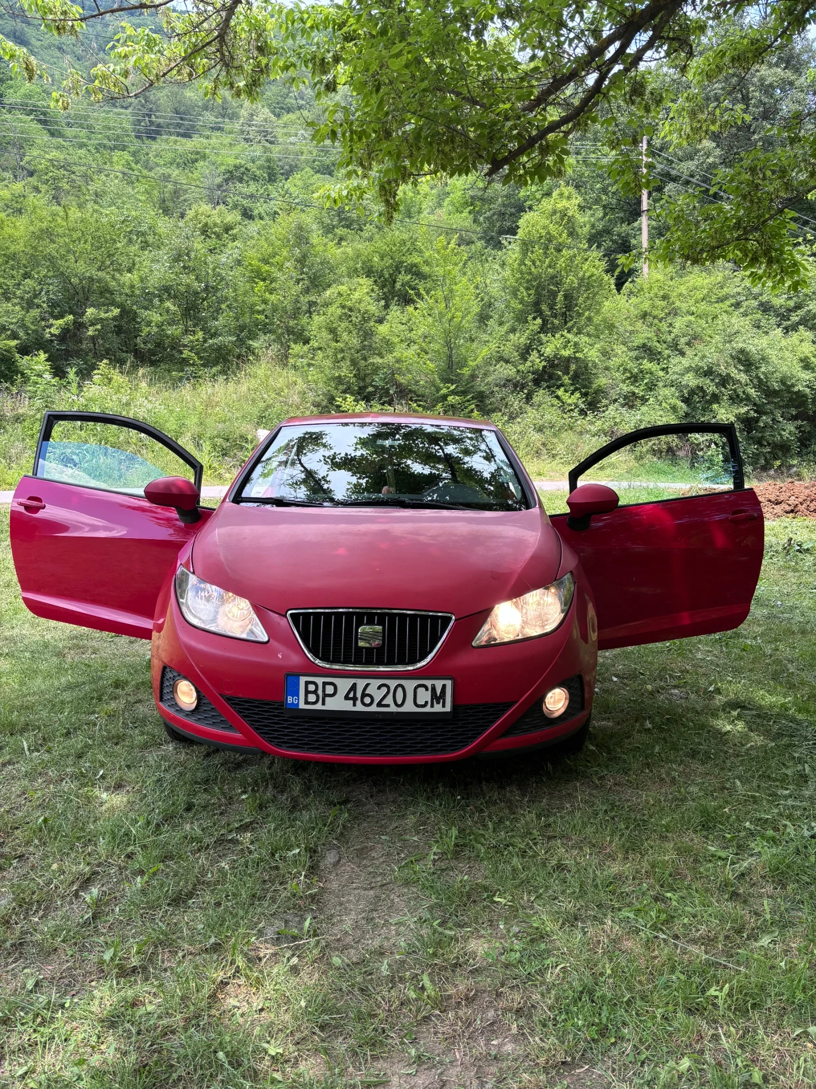 Seat Ibiza, снимка 7 - Автомобили и джипове - 54997116