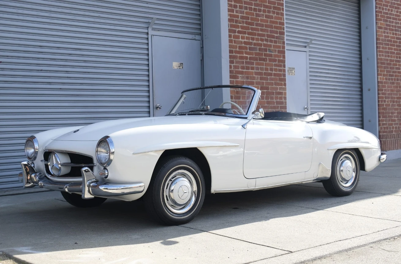 Mercedes-Benz 190 SL, снимка 2 - Автомобили и джипове - 55053158