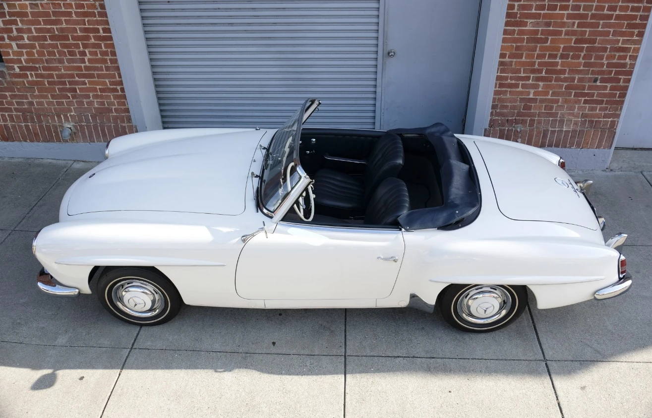 Mercedes-Benz 190 SL, снимка 3 - Автомобили и джипове - 55053158