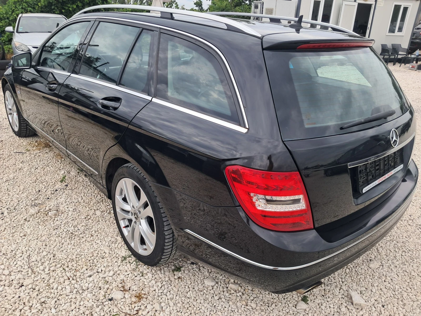 Mercedes-Benz C 200 1.8 i AVANTGARDE НАВИГАЦИЯ, снимка 6 - Автомобили и джипове - 55451145