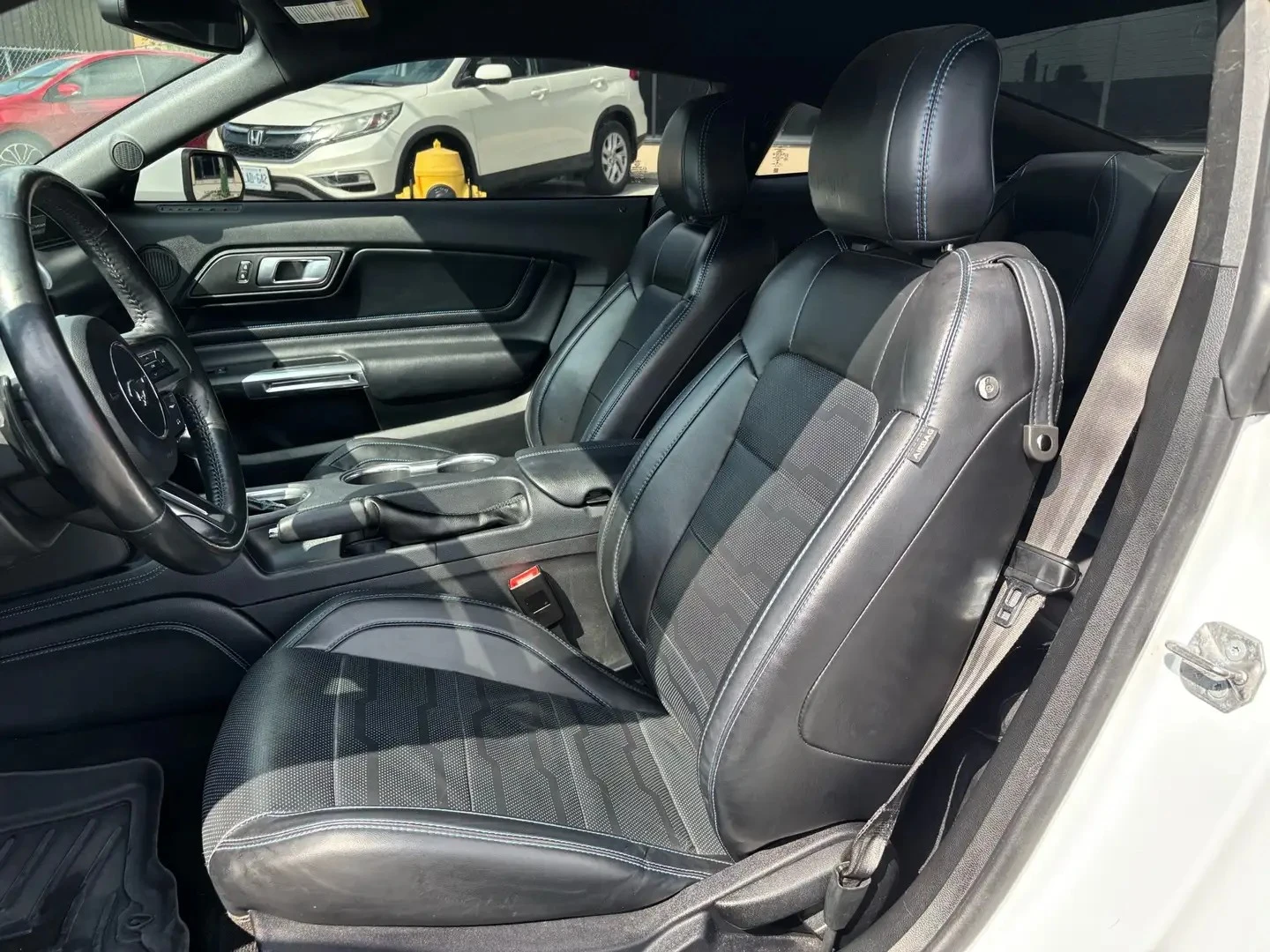 Ford Mustang FASTBACK GT ЦЕНА ДО БЪЛГАРИЯ АВТОКРЕДИТ, снимка 8 - Автомобили и джипове - 55779129