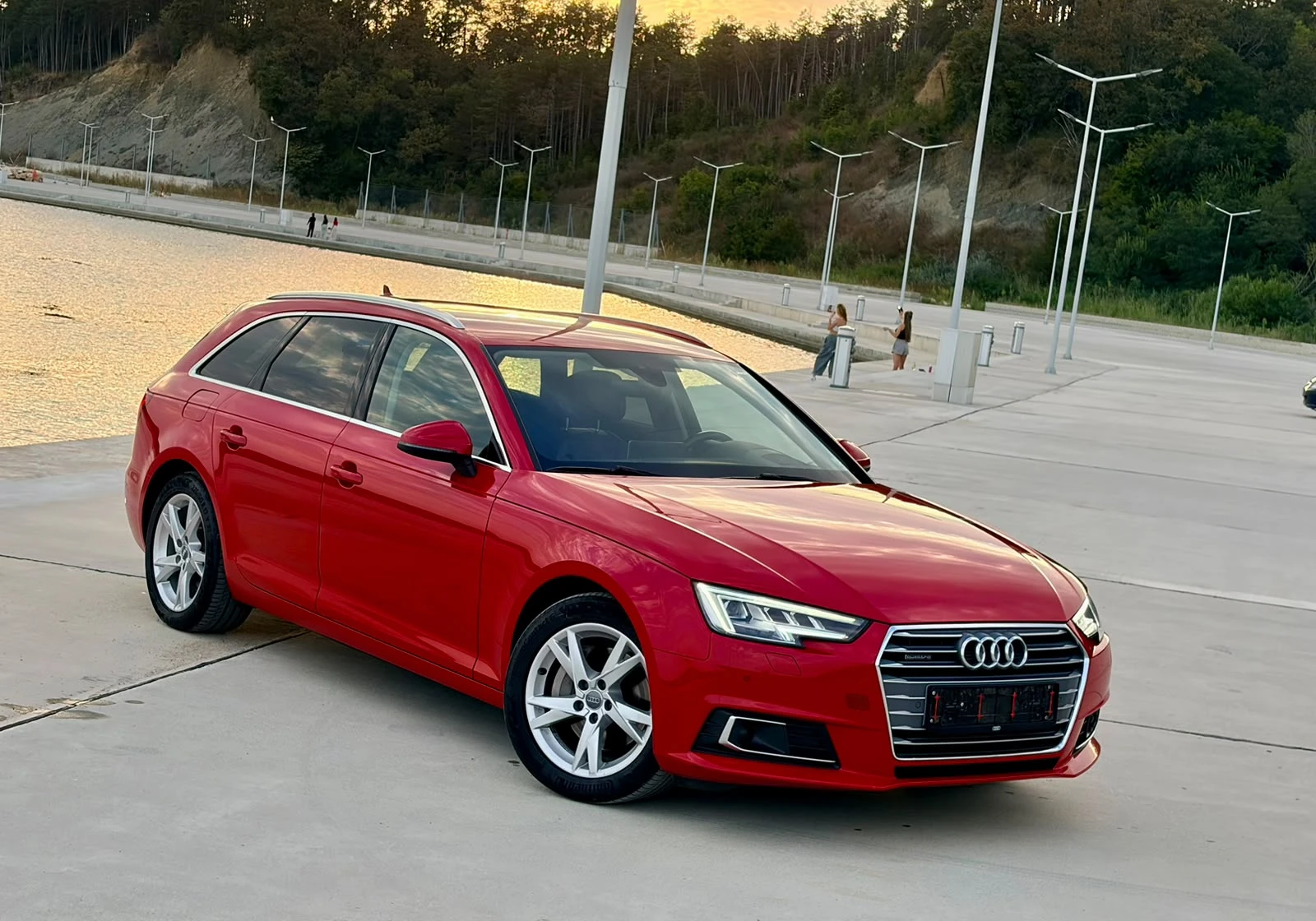 Audi A4, снимка 6 - Автомобили и джипове - 55783508