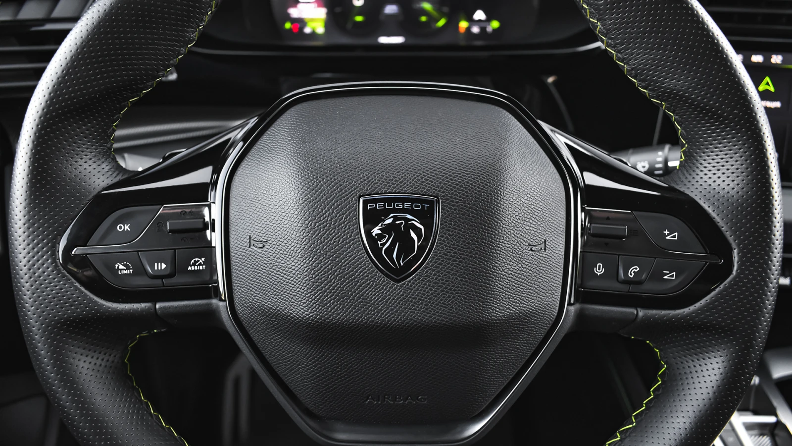 Peugeot 308 GT 1.2 PureTech Automatic, снимка 9 - Автомобили и джипове - 55802324