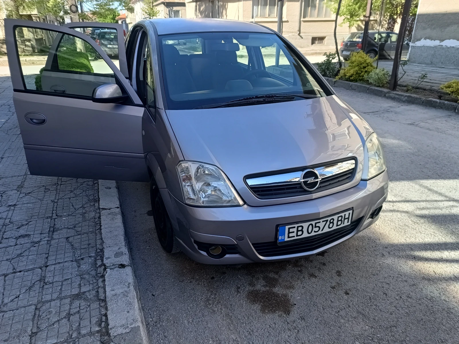 Opel Meriva 1.6 фейсливт б/г