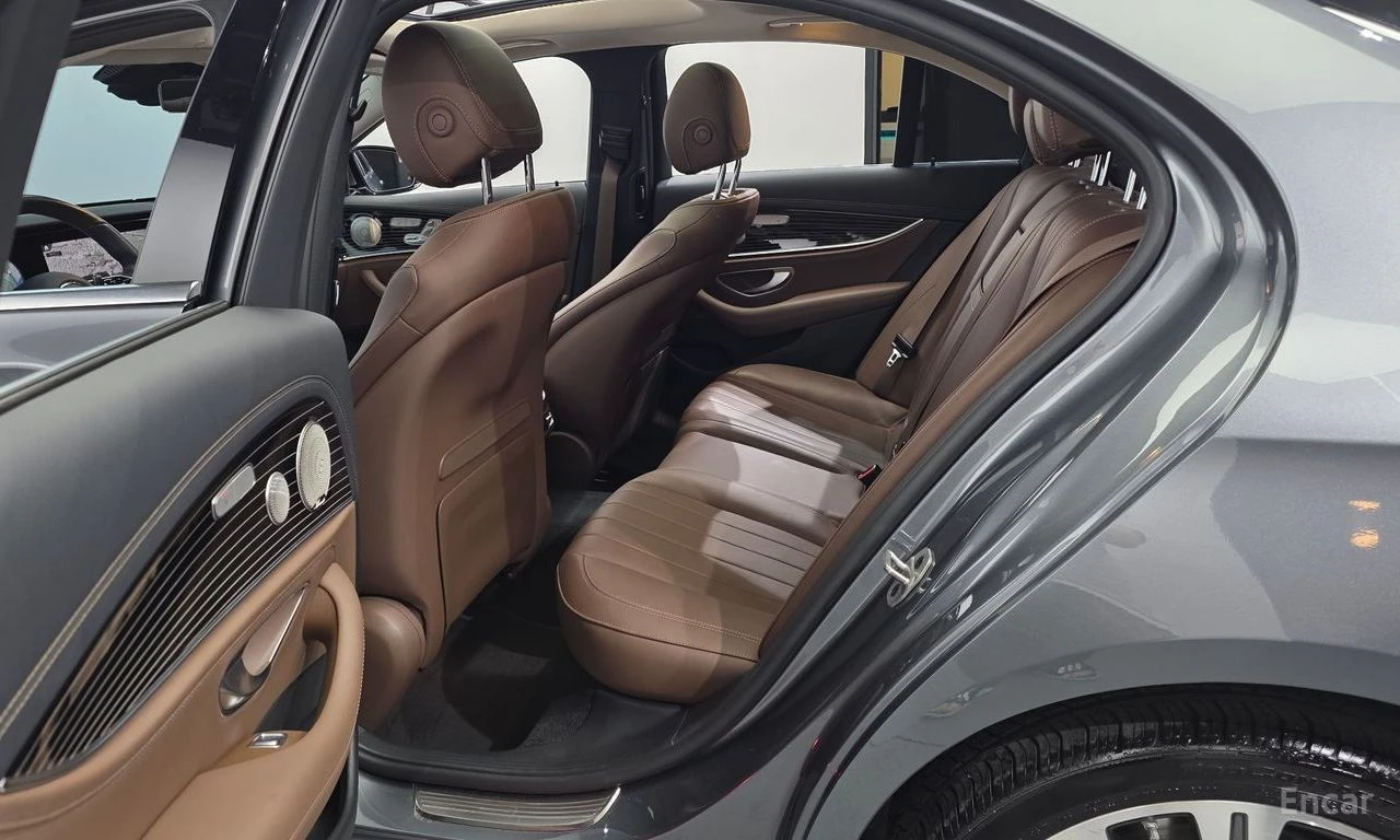 Mercedes-Benz E 450 4MATIC* BURMESTER* ОБДУХВАНЕ* LANE* ASSIST* 360КАМ, снимка 15 - Автомобили и джипове - 56118086