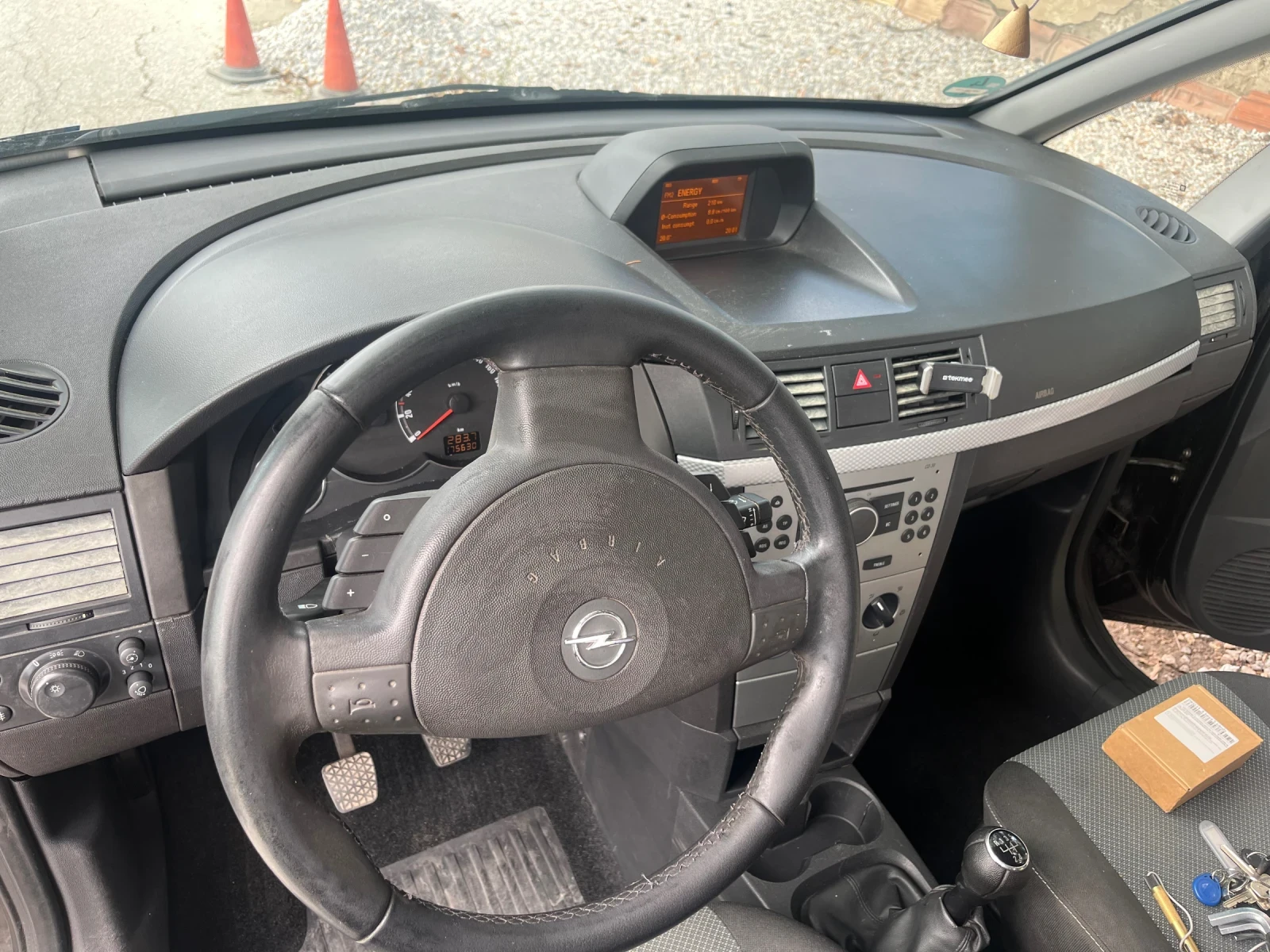 Opel Meriva, снимка 17 - Автомобили и джипове - 56179353