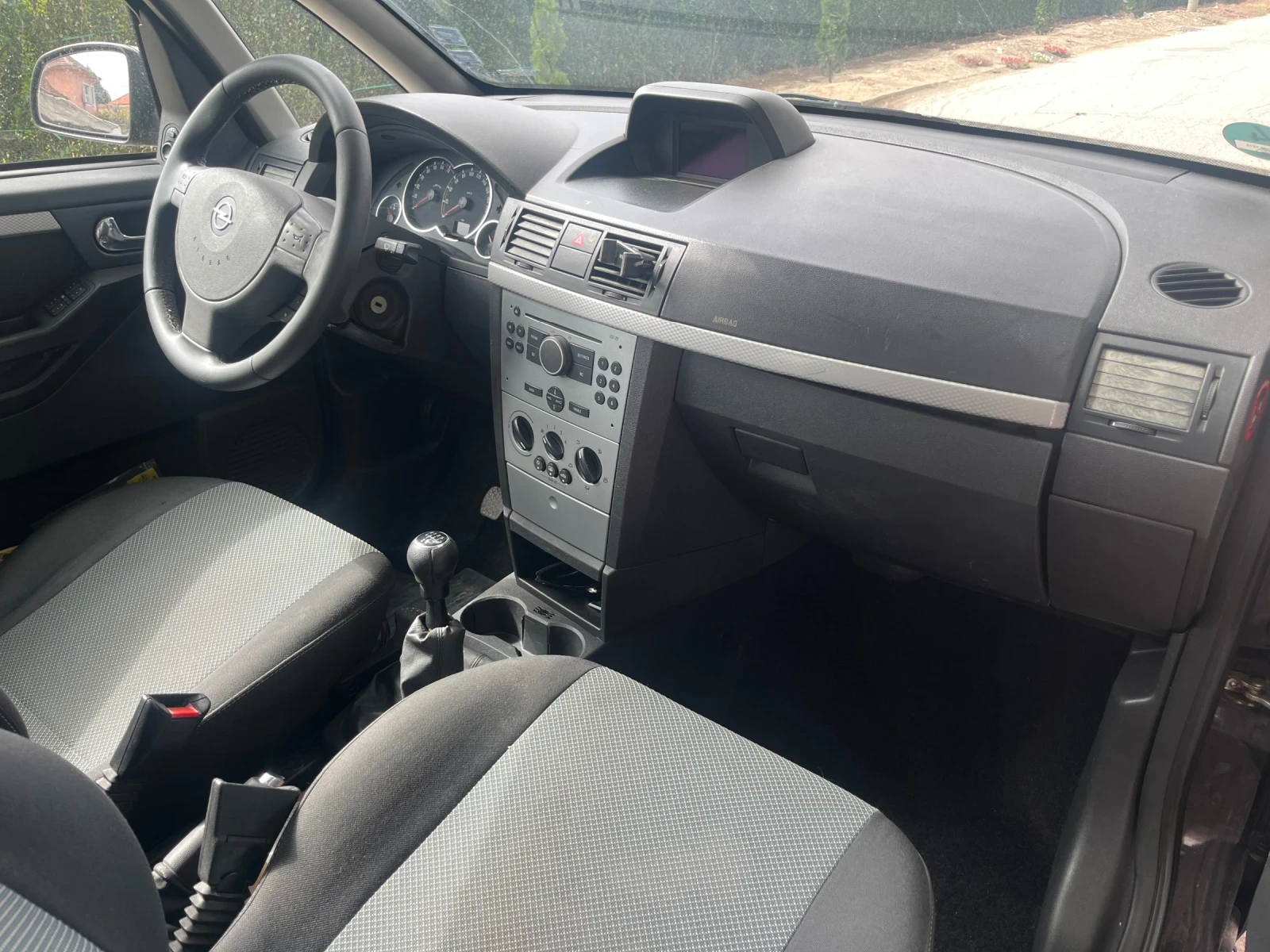 Opel Meriva, снимка 10 - Автомобили и джипове - 56179353