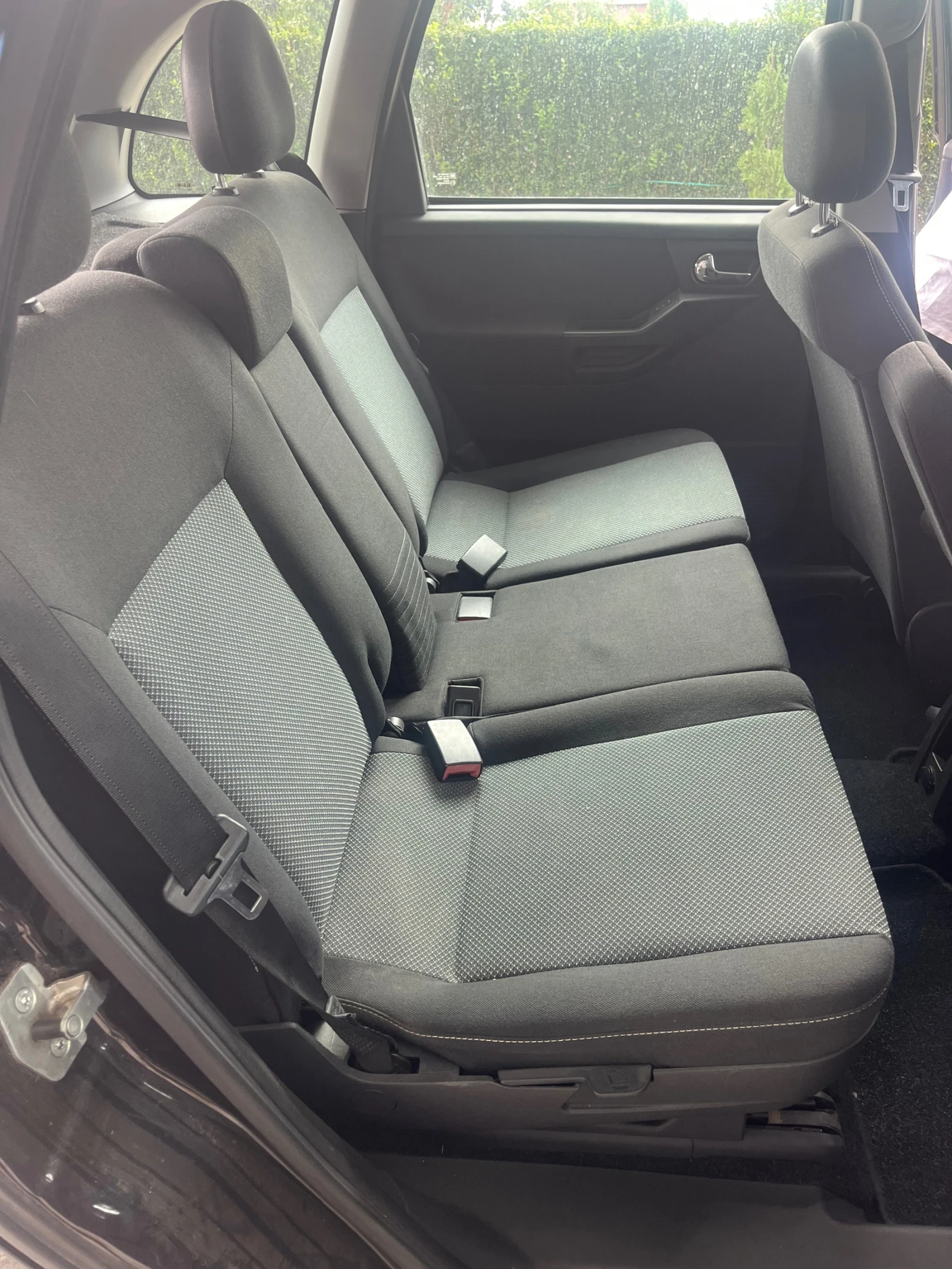 Opel Meriva, снимка 12 - Автомобили и джипове - 56179353