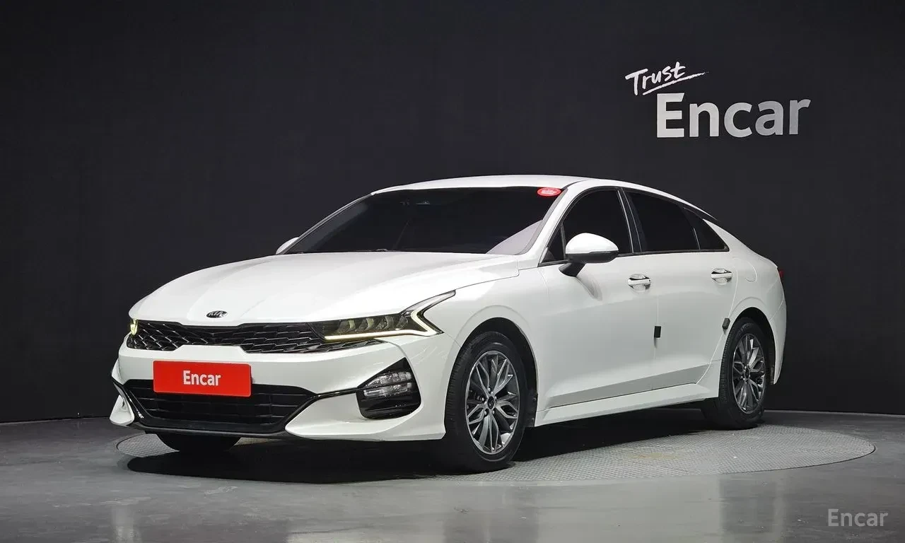 Kia K5 2.0* LPI* ПОДГРЕВ* ОБДУХВАНЕ* КАМЕРА* LANE* ASSIST