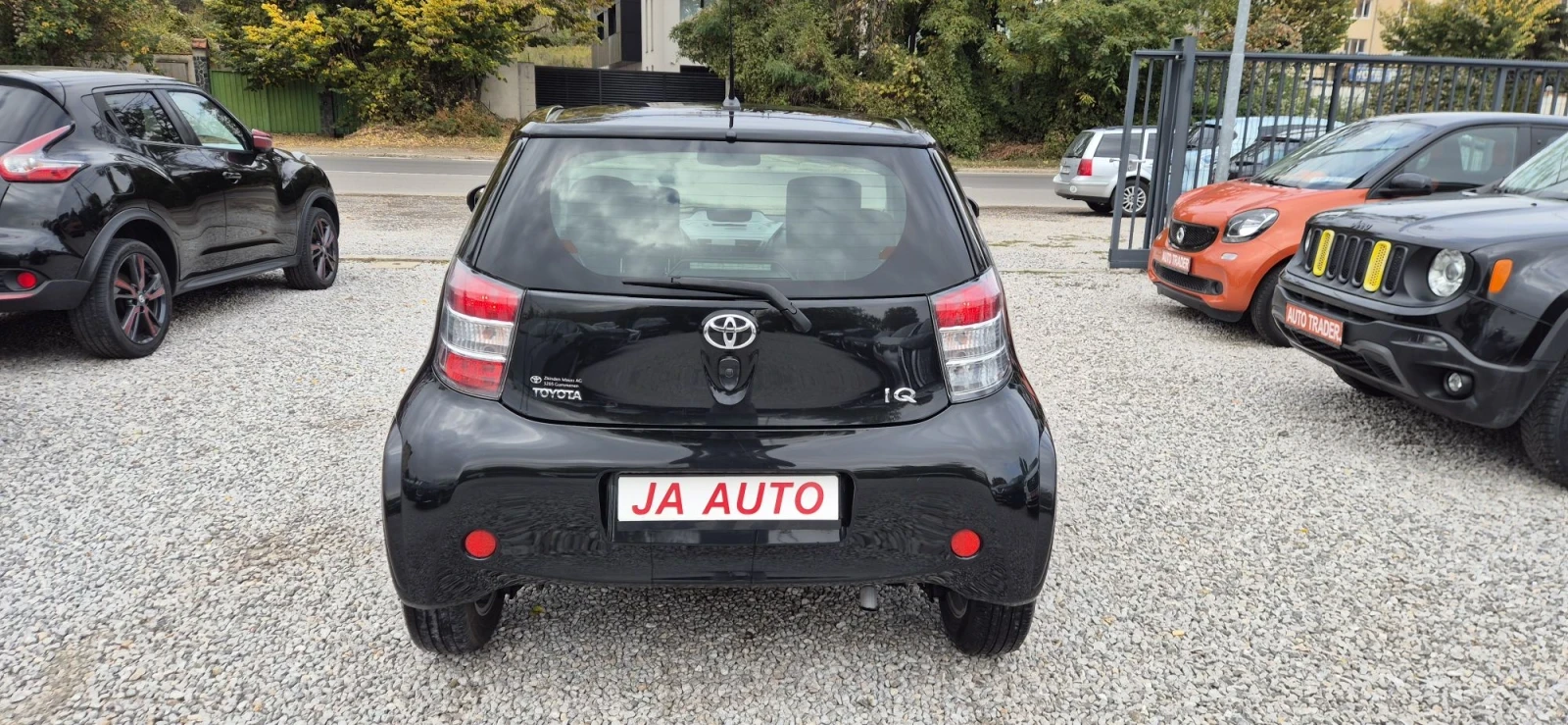 Toyota IQ 1.0-68кс., снимка 7 - Автомобили и джипове - 56723270