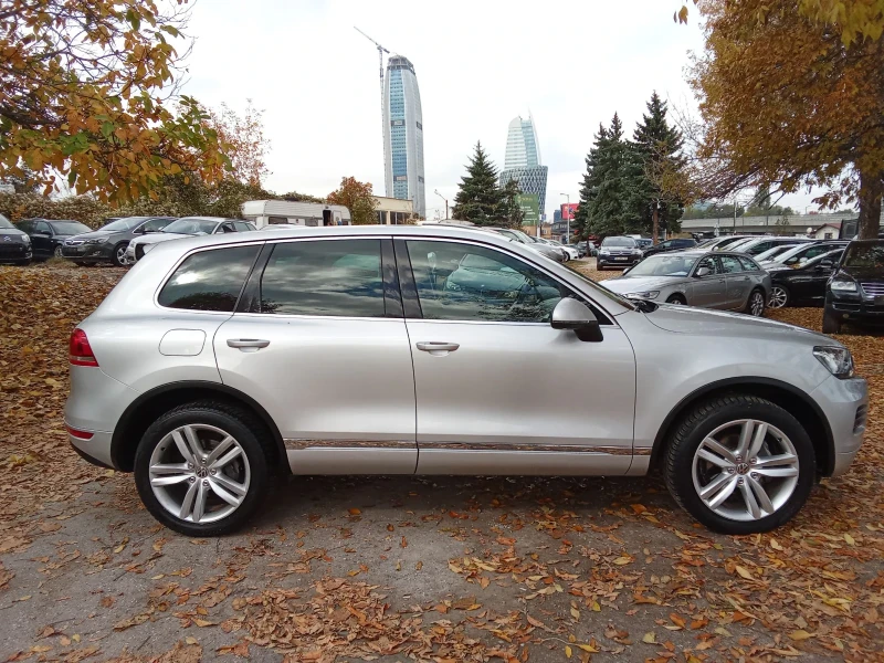 VW Touareg 3.0 TDI-245k.c., снимка 5 - Автомобили и джипове - 52147059