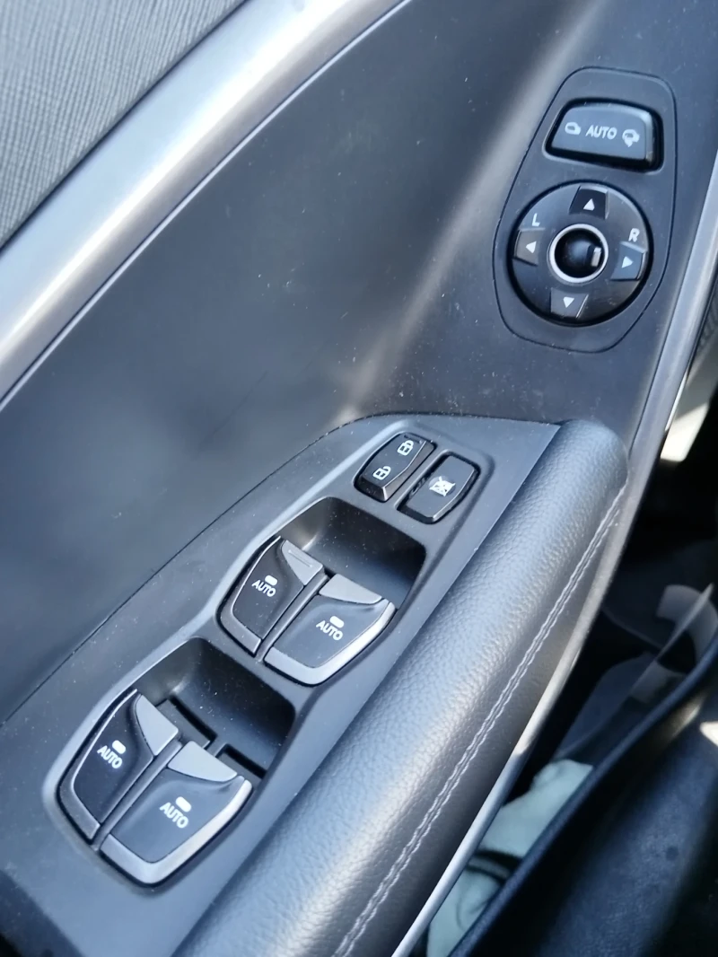 Hyundai Santa fe, снимка 8 - Автомобили и джипове - 52431317