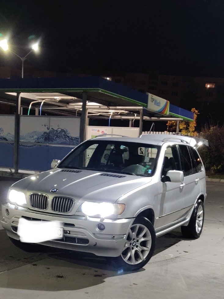 BMW X5, снимка 3 - Автомобили и джипове - 46376266