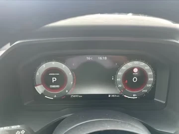 Nissan Qashqai N-Connecta 1, 3 Xtronic 158ps DK, снимка 13 - Автомобили и джипове - 54749447