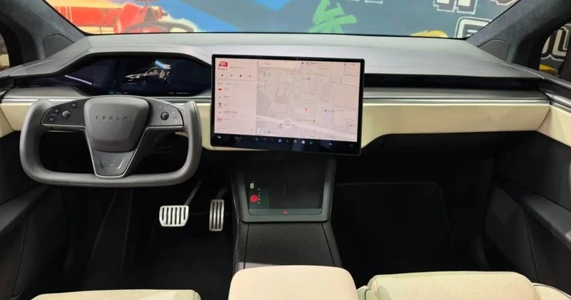 Tesla Model X  Plaid AWD , снимка 6 - Автомобили и джипове - 56726120