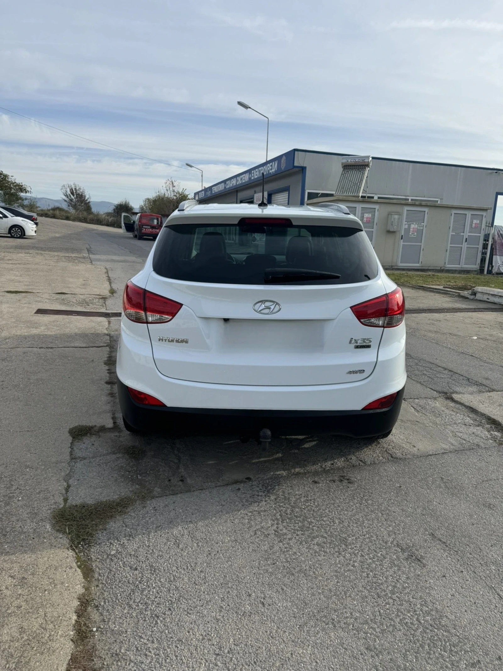 Hyundai IX35 2.0 CRDi 184kc. Автоматик - изображение 3