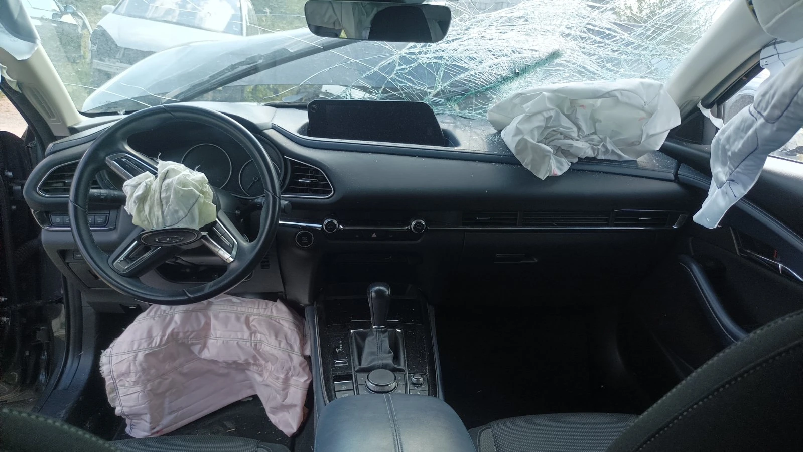 Mazda CX-30 2.0i хибрид тип мотор  HF - изображение 8