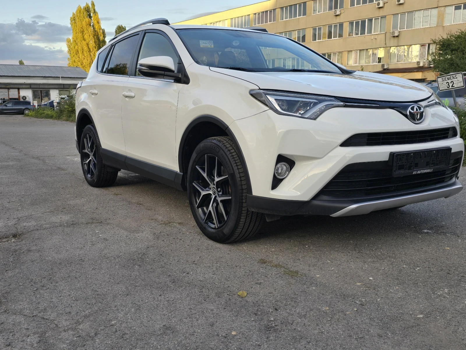 Toyota Rav4 2.0 D4D EXECUTIVE  | Mobile.bg   2