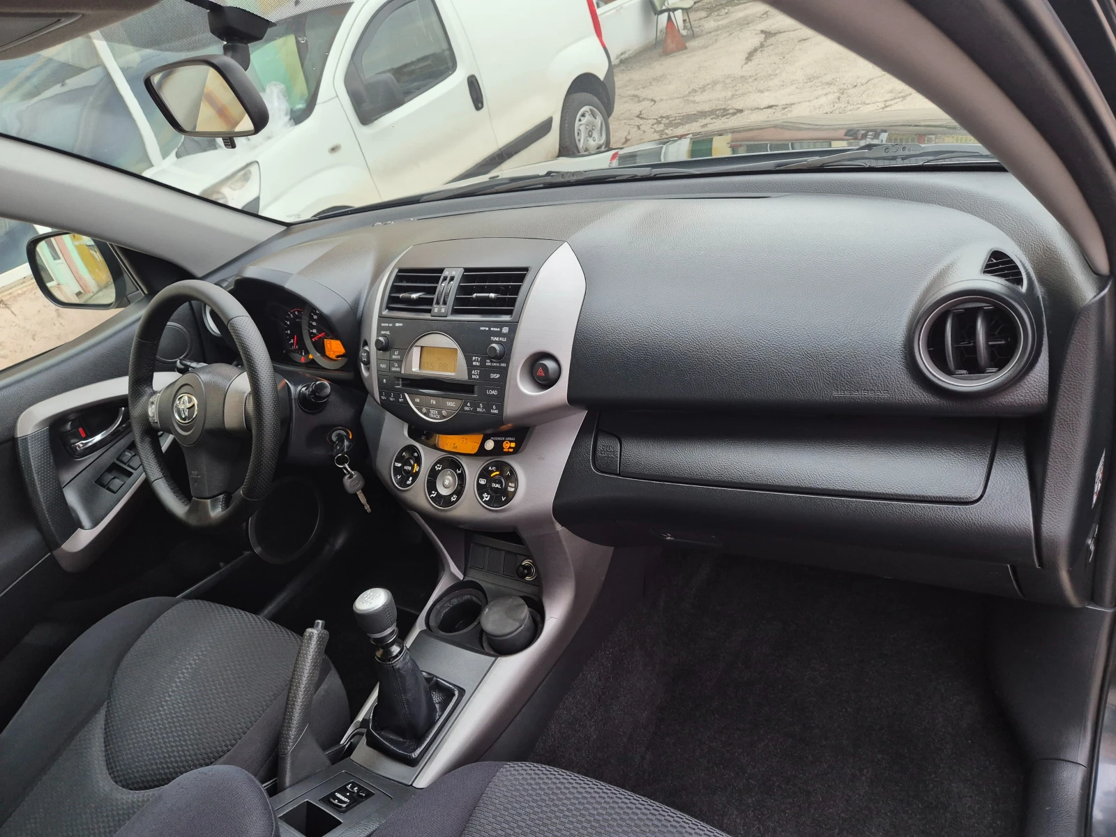 Toyota Rav4 2.2D4D 136�� TOP ITALY | Mobile.bg � ����������� 16