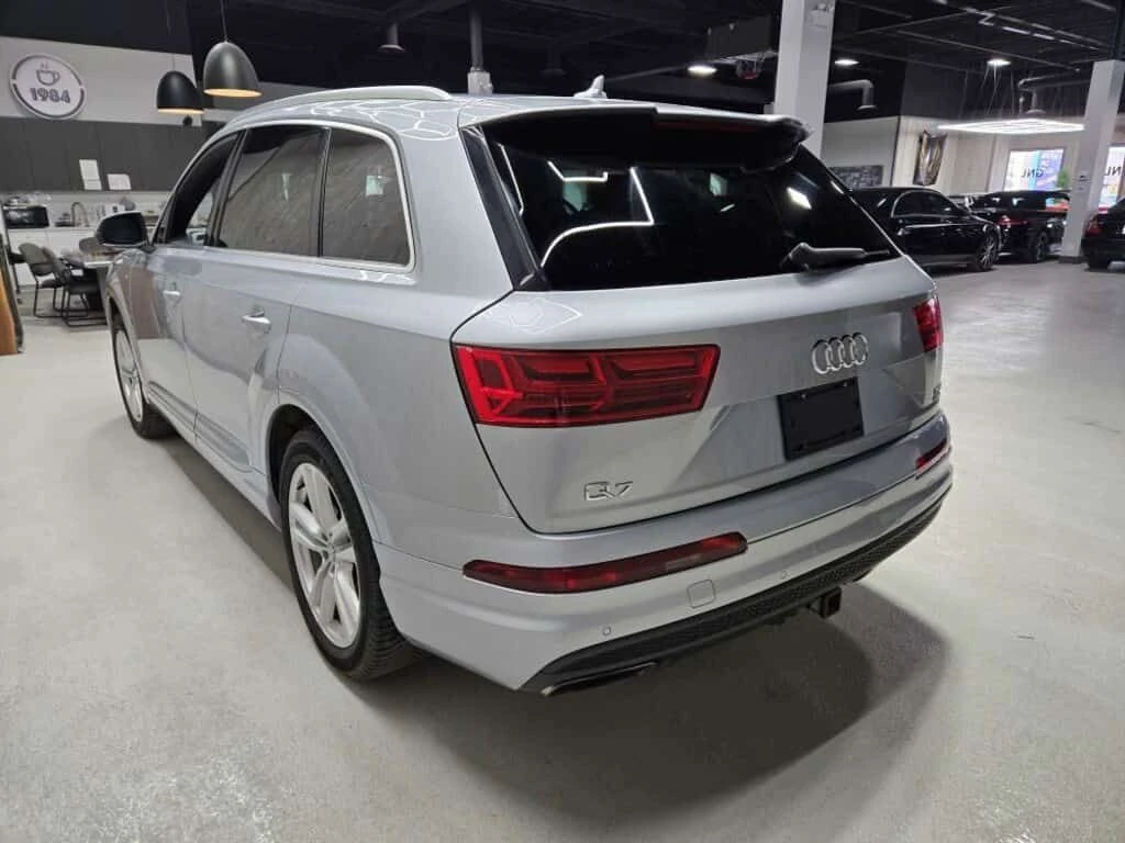 Audi Q7 * Technik 55 TFSI quattro * CARFAX * ЦЕНА ДО БГ, снимка 7 - Автомобили и джипове - 53848768