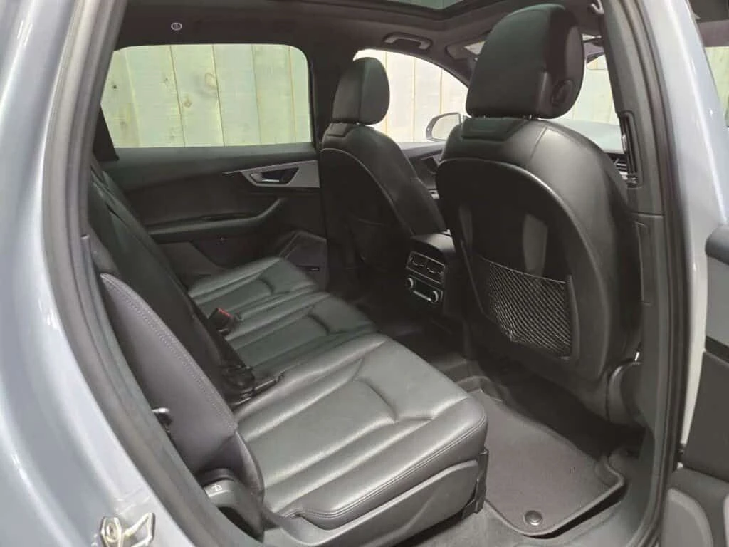 Audi Q7 * Technik 55 TFSI quattro * CARFAX * ЦЕНА ДО БГ, снимка 14 - Автомобили и джипове - 53848768