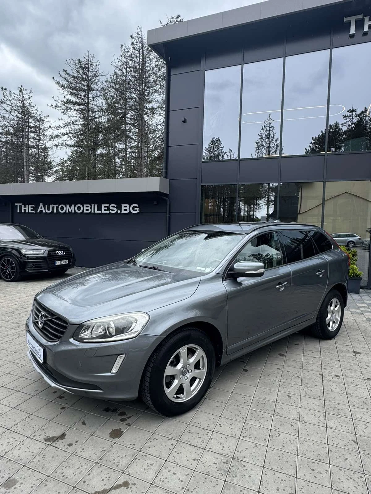 Volvo XC60, снимка 10 - Автомобили и джипове - 54285010