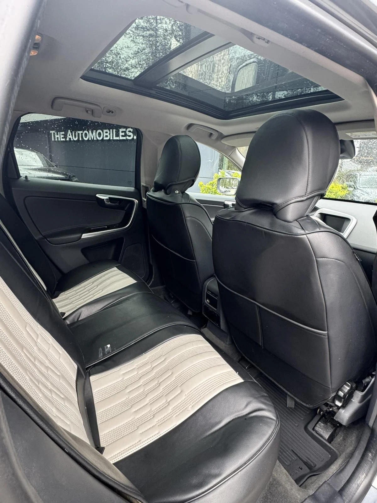 Volvo XC60, снимка 14 - Автомобили и джипове - 54285010