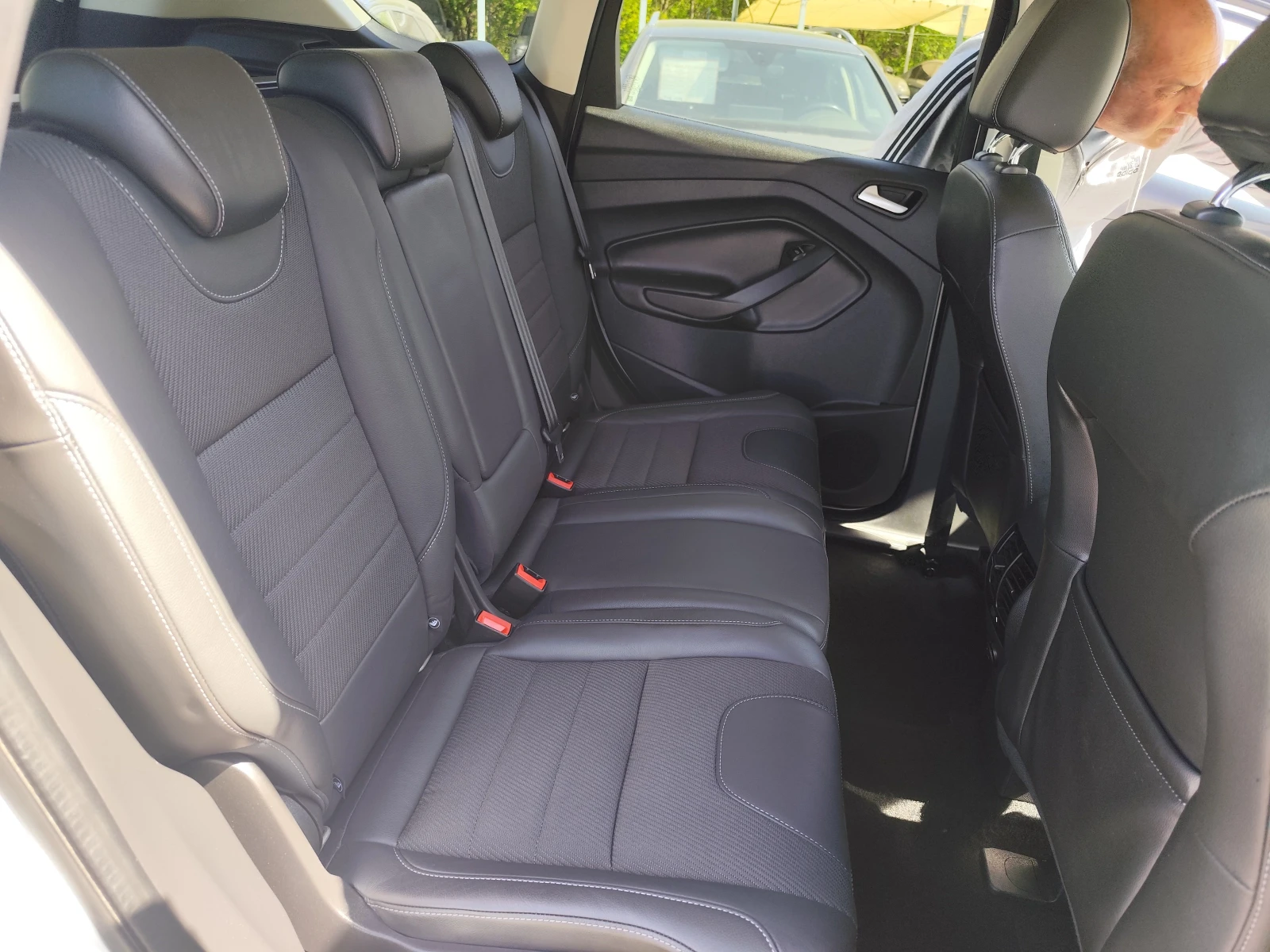 Ford Kuga 2.0TDCi* 4X4* NAVI* KLIMA* EURO6B* , снимка 11 - Автомобили и джипове - 54333501